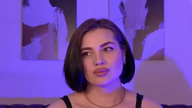 AdrianaToress webcam