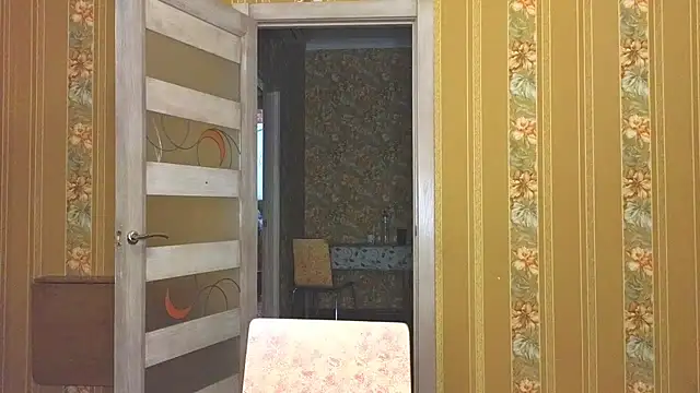 warm_pearl webcam