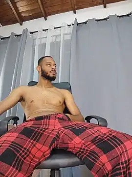 Oliver_bigblack_cock webcam