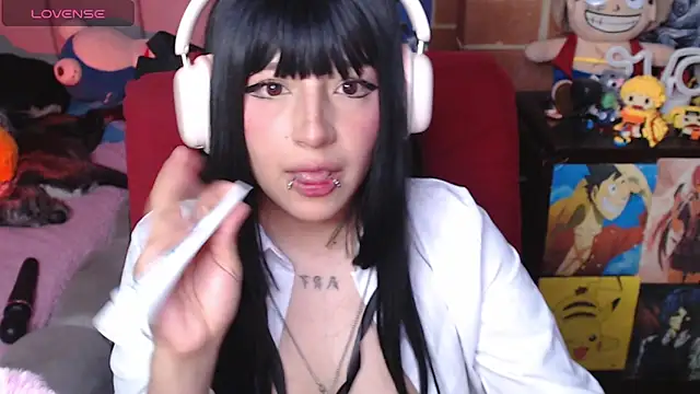 _alexa19pretty_ webcam