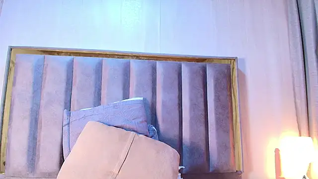 Naia_x webcam