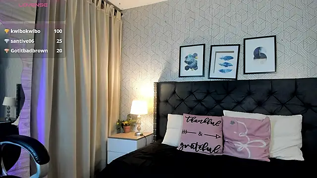 sophie__blare webcam