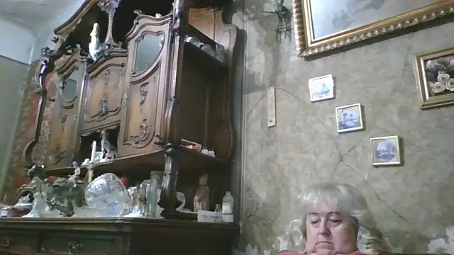 Lala-Love56 webcam