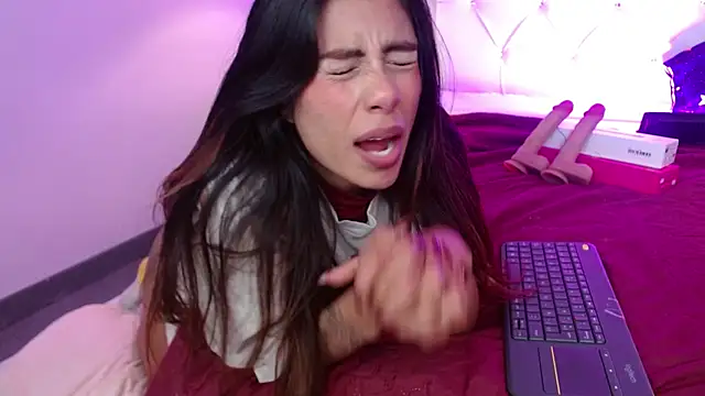Cataleyaa23 webcam