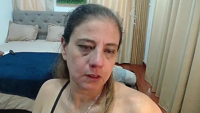 sasi_luna webcam