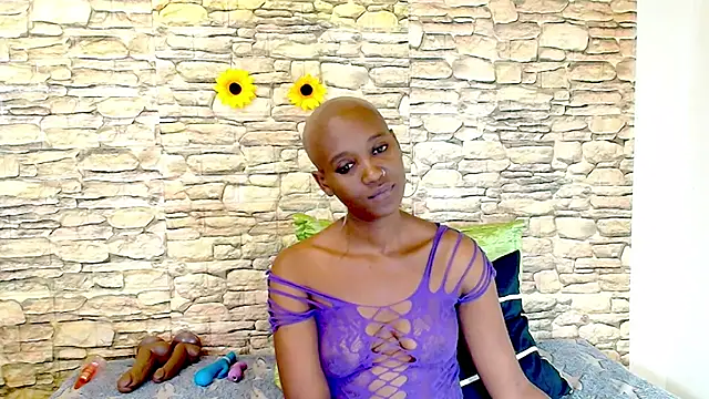 ebonyolive69 - EbonyOlive69's free webcam - UK Sex Cams