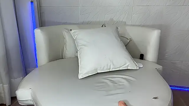 Reyna63 webcam
