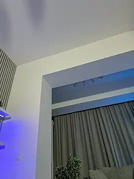 KirstieVegas