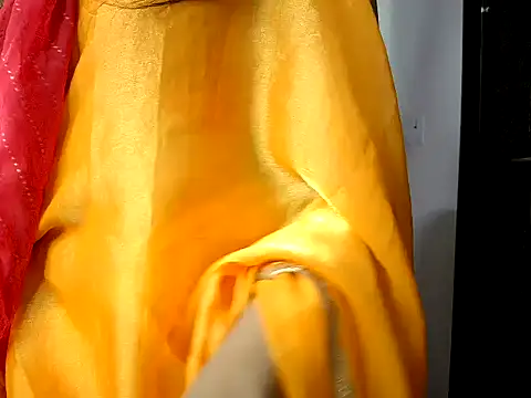 Yalinaa07 webcam