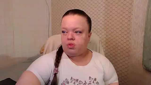 Janiffer_MiMi webcam