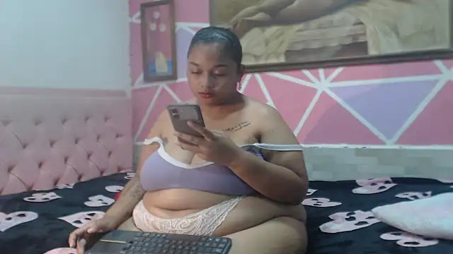 Doll_rihana webcam