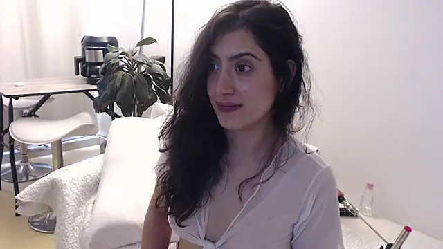 MIYESSI webcam
