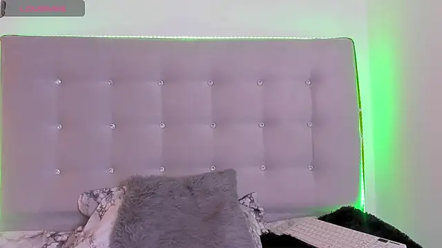 tatianasquirthot webcam
