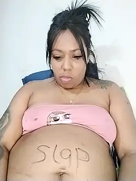 emma_purple_ webcam