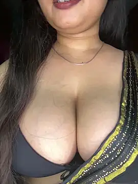Naughty_pooja44 webcam