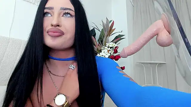 EmeraldKatt webcam