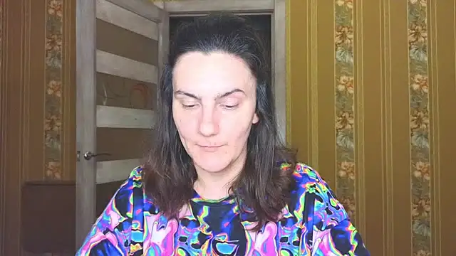 warm_pearl webcam