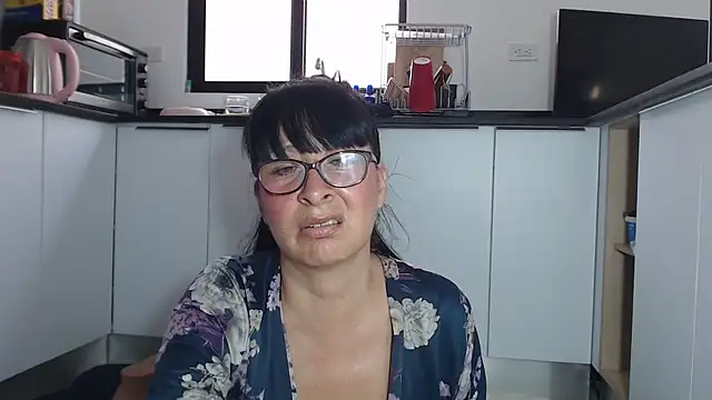 HellenLatin webcam