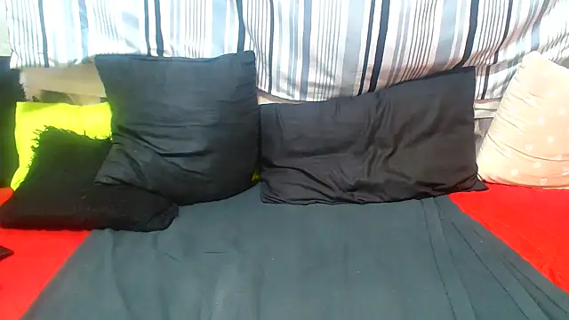 AfricanBigAssxx98 webcam