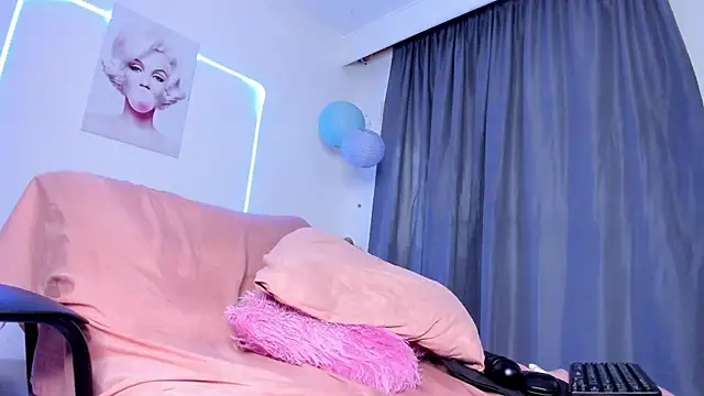 sweet_cinamon webcam