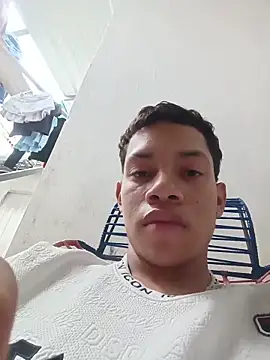 curious_straight_guy (M twink) - Cum🥛
