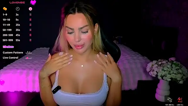 Ayla__Demir webcam