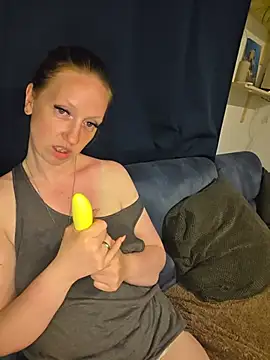 SweetGermanAlina live sex cam