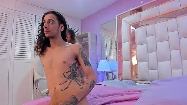 Goldentemptation_ webcam