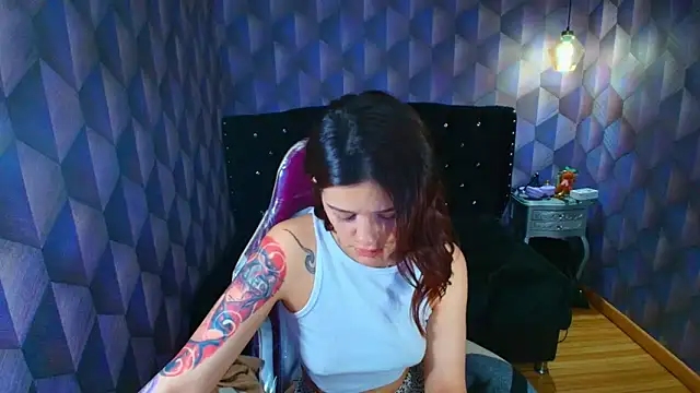 liaharryis - LiaHarryis's free webcam - UK Sex Cams