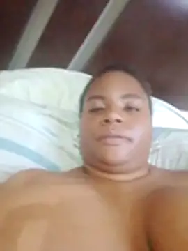 bigtitssxx webcam