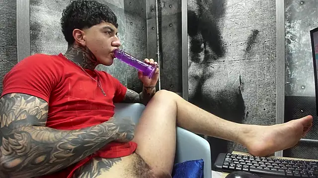 Gury_tattoo