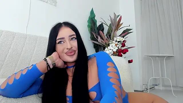 EmeraldKatt webcam