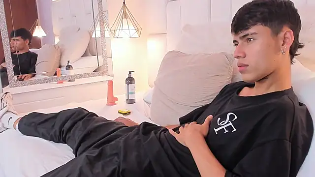 jacobferrer - JacobFerrer's free webcam - UK Sex Cams