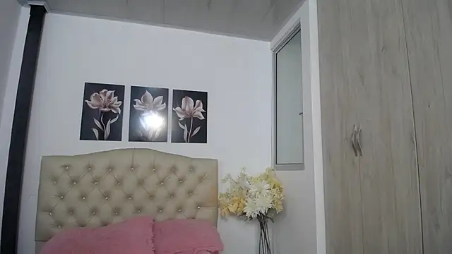 pinky_f00x webcam