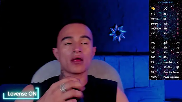 LiamDeep webcam