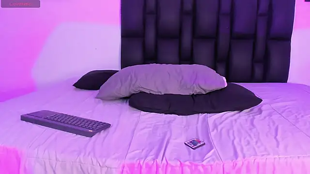 Kloebaby_ webcam