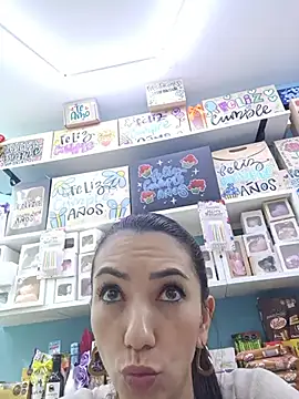 LunaZambrano webcam