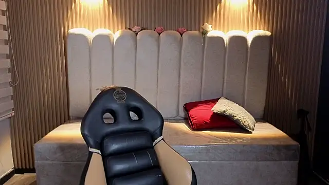_Mia_Evans_1 webcam