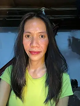 LoveRUBY143 webcam