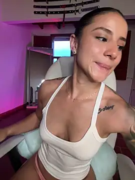Ale_Lewis