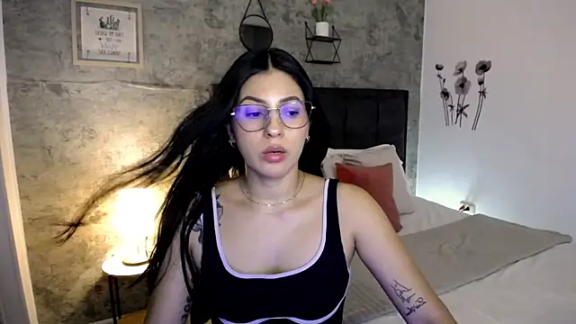isa_cruzx webcam