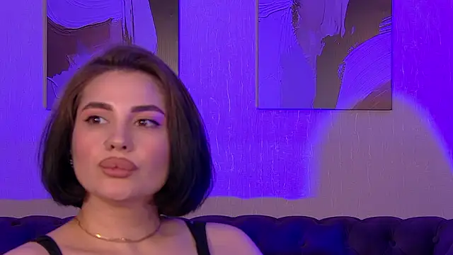 AdrianaToress webcam