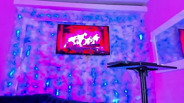 Alisson_Santiel live sex cam