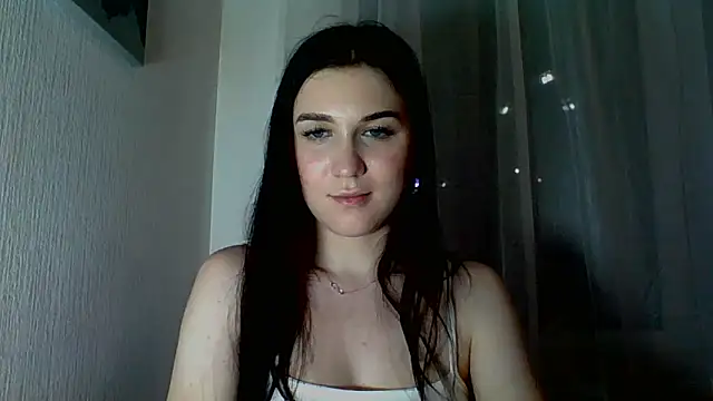 Katiee_Foxi webcam