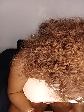ebonybabe020 - EbonyBabe020's free webcam - UK Sex Cams