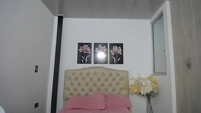 pinky_f00x webcam