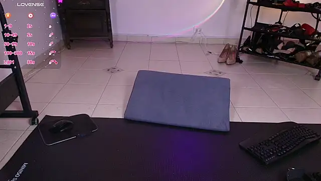 ariannaconnor_ webcam