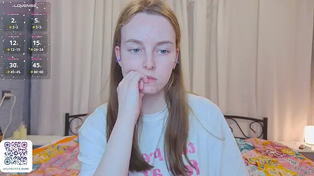 bae_cake_ webcam