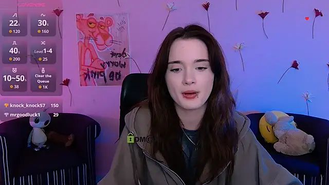 liana_kisses webcam
