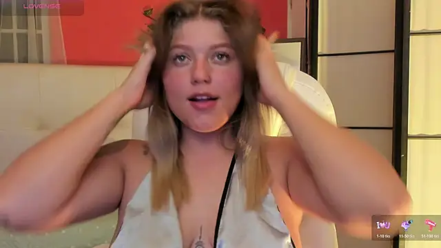 alaia_greyy webcam